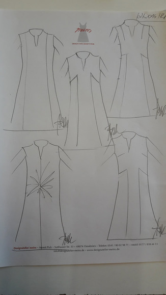 Kleid - 
	magentafarbender
	Wollstrukturgeorgett
	mit dekorativ verlegten
	Teilungsnähten in Vorder-
	und Rückenteil

 - Modeatelier meins